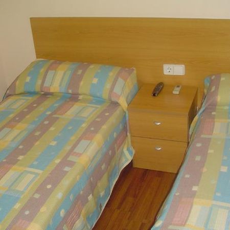 La Llosa Hostal Vimar מראה חיצוני תמונה
