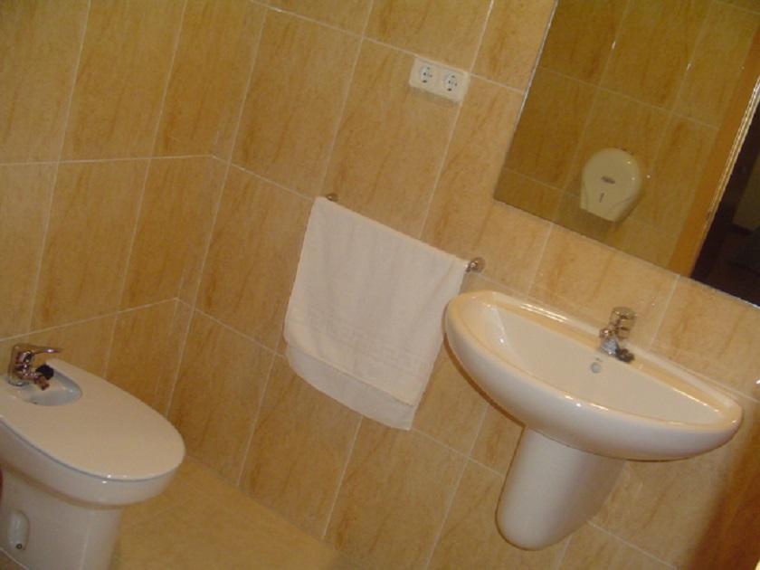 La Llosa Hostal Vimar מראה חיצוני תמונה